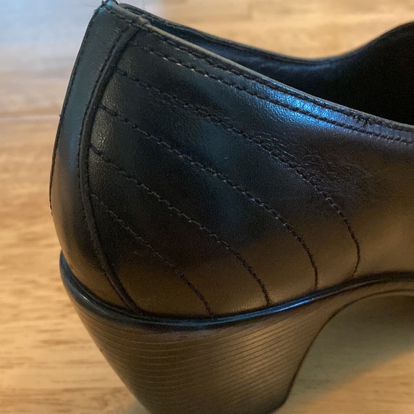 Dansko shoes - Picture 5 of 10